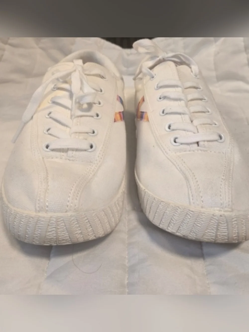 Tretorn Nylite Canvas Sneakers Sz 9
